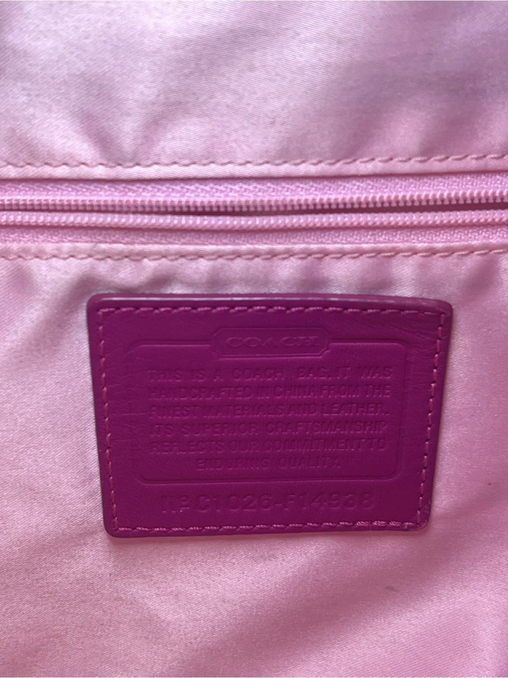 Y2K Coach Laura Signature Hobo / Crescent Bag 2010